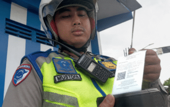 Polres Tulungagung Menerapkan ETLE Handheld, Pelanggaran Langsung Terekam.