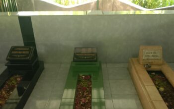 Jejak Sejarah di Desa Padangan: Makam Para Tokoh Leluhur yang Dihormati Masyarakat