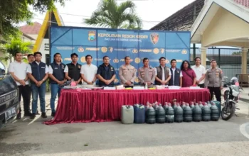 Polres Kediri Mengungkap Kasus Illegal Logging Serta Penyalahgunaan BBM Subsidi