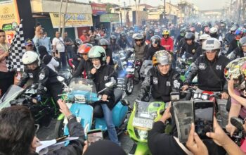 Wali Kota Kediri Ngaji Bareng Bersama Gus Iqdam Dan Komunitas Kelas Malam Di Makam