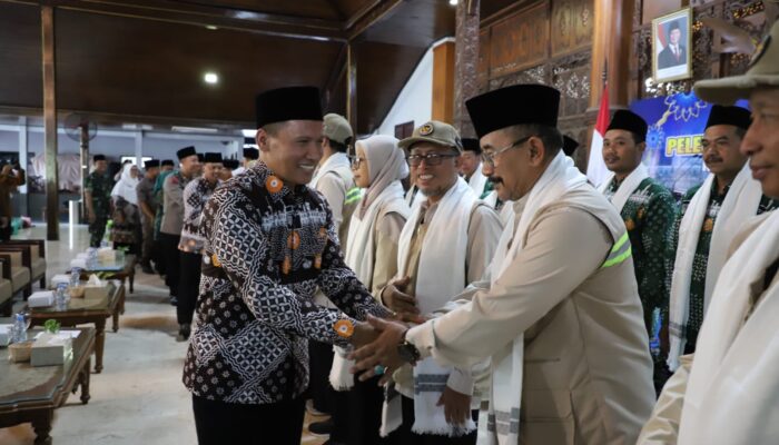 Plt. Bupati Tulungagung Menitipkan Do’a Untuk Tulungagung, Kepada Calon Jamaah Haji Di Tulungagung.