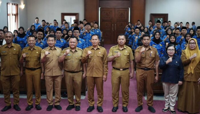 Ahmad Baharudin Lantik 74 ASN Pejabat Fungsional Dan Berikan Pesan Penting.