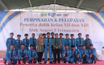 Acara Pelepasan Anak Didik Kelas XII SMKN 2 Trenggalek Penuh Kesan Tersendiri.