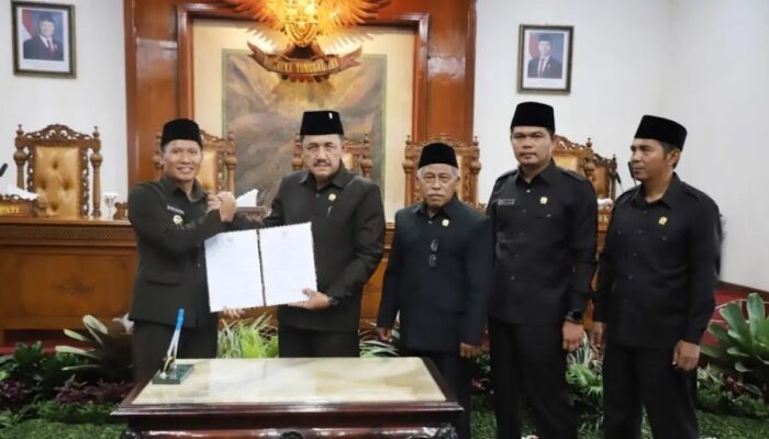 DPRD Tulungagung Menyetujui LKPJ Bupati Tahun 2025 Dengan Catatan Penting.