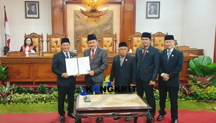Rapat Paripurna DPRD Tulungagung Terkait Dengan Kesepakatan Perubahan KUA-PPAS 2026.